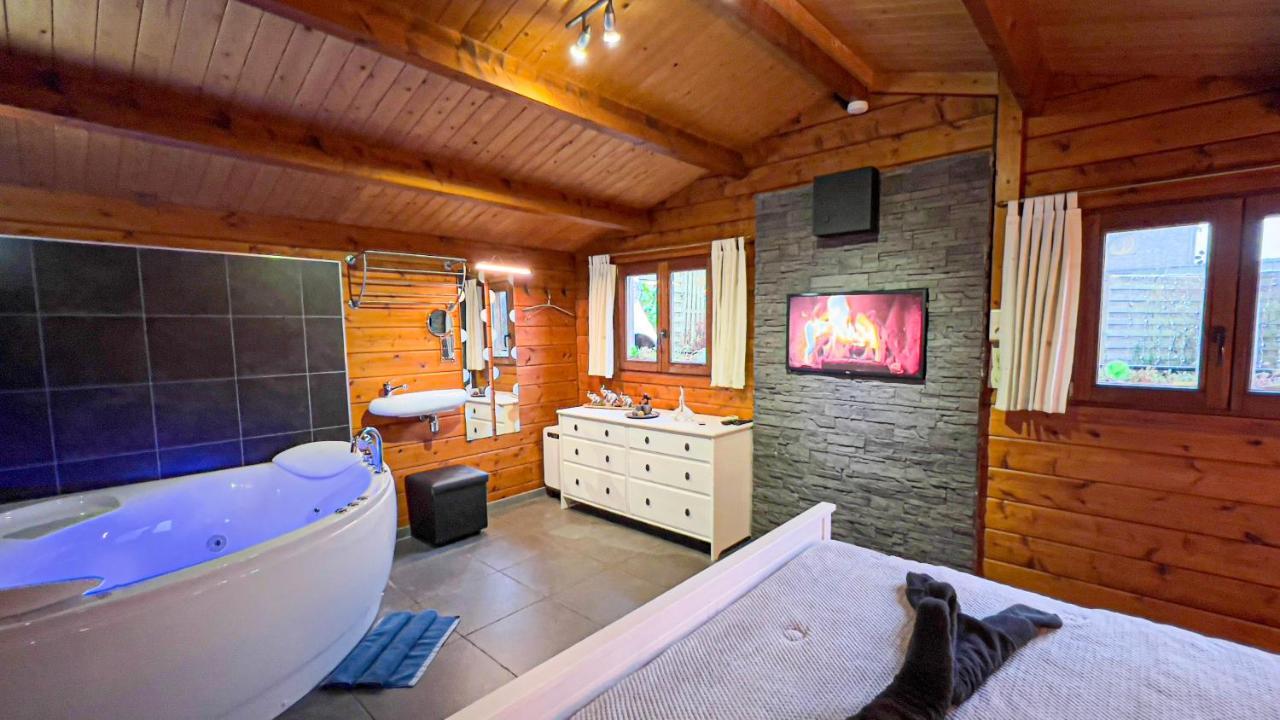 Au Chalet D'Isa Havelange Экстерьер фото